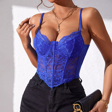 Load image into Gallery viewer, Sweetheart Neck Lace Detail Cami
