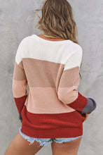 Load image into Gallery viewer, Color Block Round Neck Sweater
