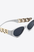 Load image into Gallery viewer, Chain Detail Temple Cat Eye Sunglasses

