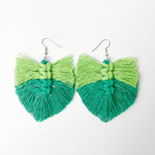 Load image into Gallery viewer, Fringe Detail Dangle Earrings
