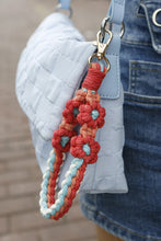 Load image into Gallery viewer, Flower Shape Wristlet Zinc Alloy Closure Macrame Key Chain
