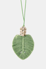 Load image into Gallery viewer, Leaf Macrame Pendant Necklace
