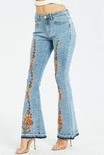 Load image into Gallery viewer, Full Size Flower Embroidery Wide Leg Jeans
