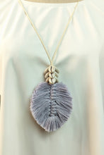 Load image into Gallery viewer, Leaf Macrame Pendant Necklace
